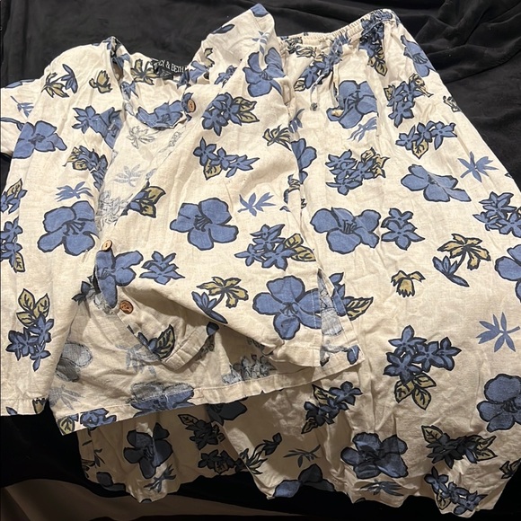 ZOEY & BETH Dresses & Skirts - Linen and Cotton Floral Blue and Cream Skirt Set